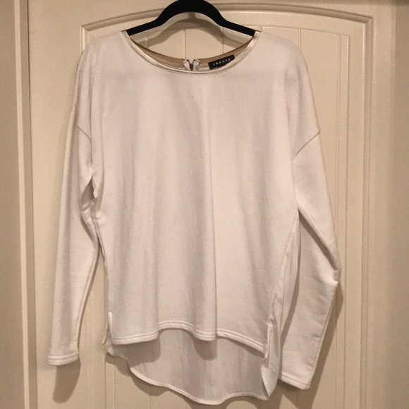 Trouvé white top. - Picture 3 of 7